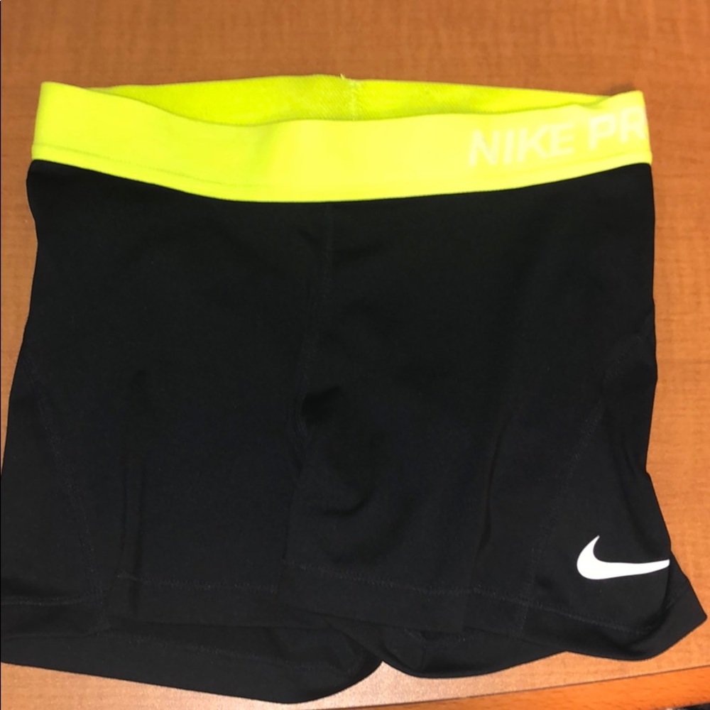 NIKE Pro Neon Spandex